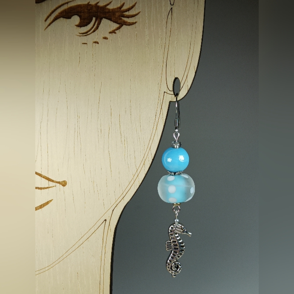 Silver Seahorse Earrings Seaglass Coastal Treasures Artisan Jewelry Handcrafted - Picture 5 of 6